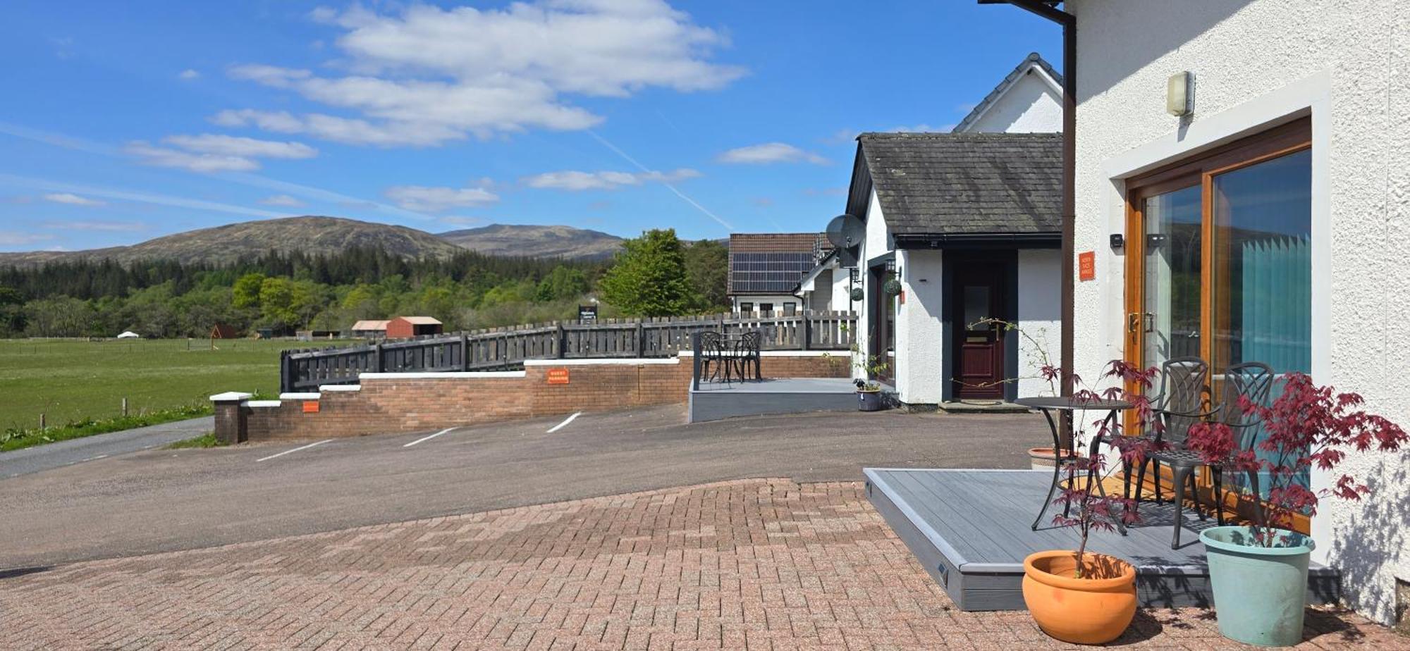 North Face Dwelling At Ardenvale Self Catering Apartment Fort William Exterior photo